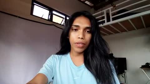 SENORITA online show from 06-17-26, 06:49