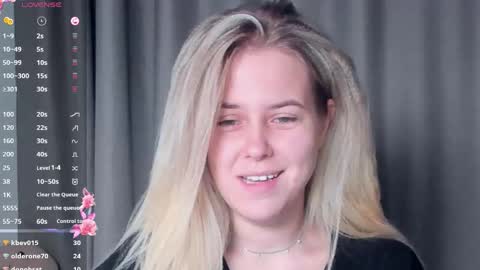 Darsi Anty online show from 10-30-25, 03:35