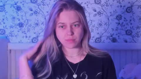 Darsi Anty online show from 05-23-26, 07:29