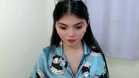 Snapshot of angelari_slut chatting on 10-17-25, 07:22 angelari_slut online show from 10-17-25, 07:22