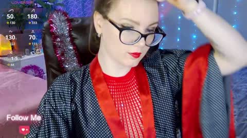 Snapshot of angelawhity chatting on 12-26-24, 03:42 Angela online show from 12-26-24, 03:42