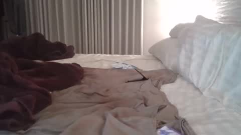 angelboyx2 online show from 04-21-26, 02:51