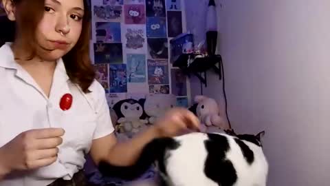 tell me bunny online show from 01-17-26, 12:26