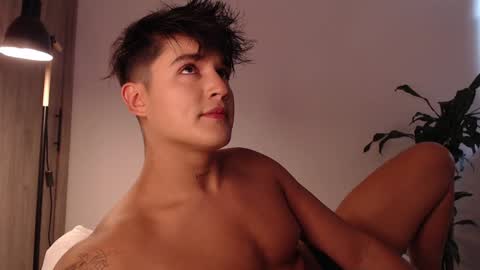 Snapshot of angelcossio chatting on 01-19-25, 08:30 Angel online show from 01-19-25, 08:30