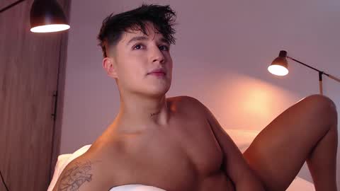 Snapshot of angelcossio chatting on 02-07-25, 06:56 Angel online show from 02-07-25, 06:56