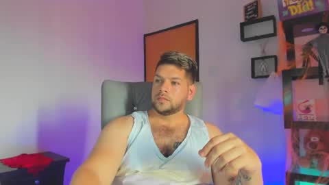 Snapshot of angelcute3 chatting on 10-27-25, 04:00 angel online show from 10-27-25, 04:00