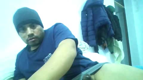 angeldavid90 online show from 10-09-25, 03:26