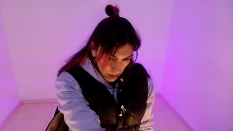 Snapshot of angele_johnson chatting on 05-12-26, 06:16 angele online show from 05-12-26, 06:16