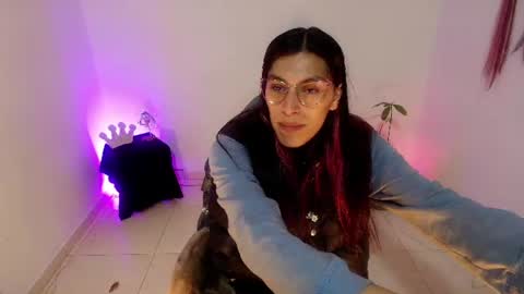 angele online show from 06-29-26, 05:02