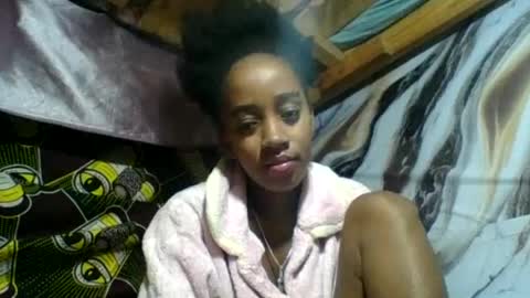 Snapshot of angelettee chatting on 06-21-26, 03:58 Angelettee online show from 06-21-26, 03:58
