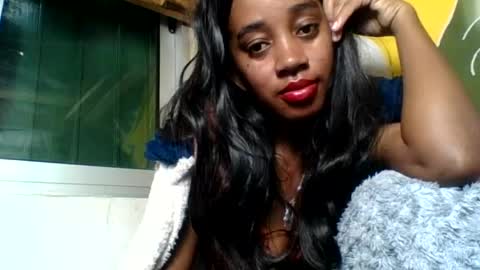Snapshot of angelettee chatting on 07-15-26, 06:35 Angelettee online show from 07-15-26, 06:35