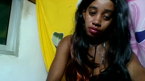 Snapshot of angelettee chatting on 07-19-26, 11:30 Angelettee online show from 07-19-26, 11:30