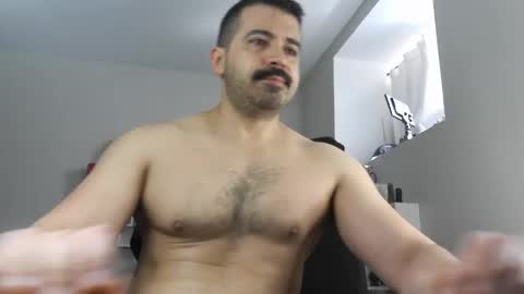 Angel Fusco online show from 04-17-26, 03:04