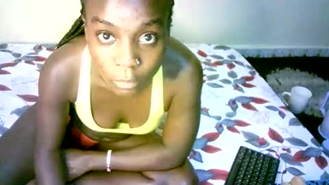 Snapshot of angelgodess30 chatting on 05-21-26, 12:06 Angle online show from 05-21-26, 12:06