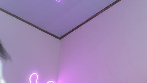 Carolina online show from 01-28-25, 04:29