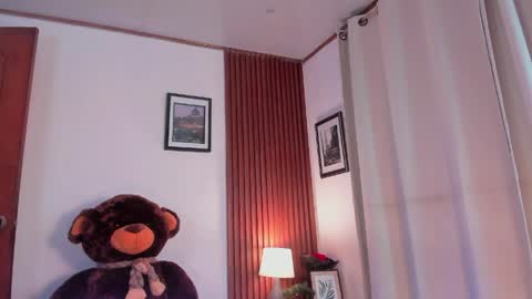 Snapshot of angeli_sexi chatting on 05-23-26, 01:11 Carolina online show from 05-23-26, 01:11