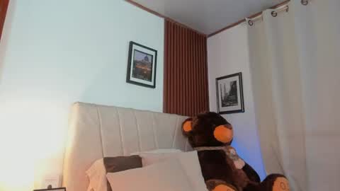 Snapshot of angeli_sexi chatting on 06-12-26, 12:42 Carolina online show from 06-12-26, 12:42