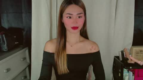 Angelica online show from 06-17-26, 12:40