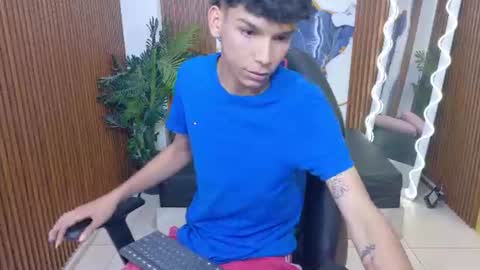 angelic_tay online show from 07-10-26, 11:40