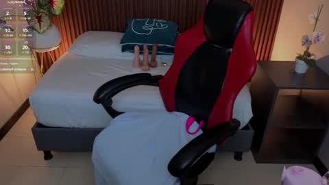 A N G E L I C A online show from 10-24-25, 02:57