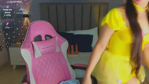 A N G E L I C A online show from 10-31-25, 12:50