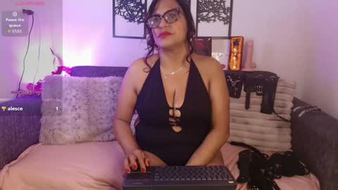 Snapshot of angelica_mature49 chatting on 05-09-26, 04:50 Angelica online show from 05-09-26, 04:50