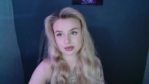 angelicablanch online show from 09-19-25, 09:48