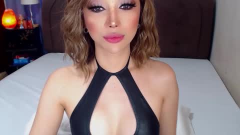 MS. AMALIA online show from 03-22-26, 08:18