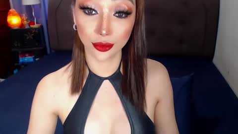 MS. AMALIA online show from 03-30-26, 06:25