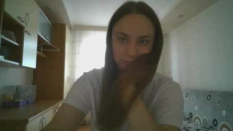 Snapshot of angelina_26 chatting on 09-12-25, 05:07 Angelina 26 online show from 09-12-25, 05:07