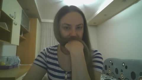 Snapshot of angelina_26 chatting on 10-07-25, 10:29 Angelina 26 online show from 10-07-25, 10:29