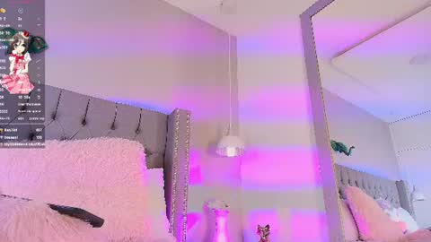 Snapshot of angelina_honey_ chatting on 07-07-26, 07:23 Angelina Honey online show from 07-07-26, 07:23