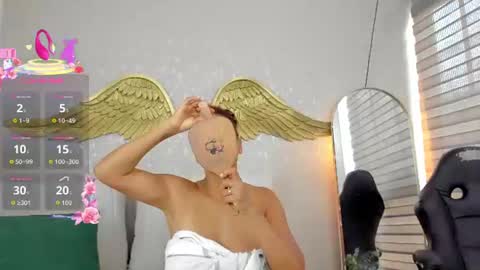 Angelina online show from 06-15-26, 10:34