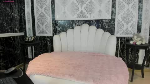   AngelONLINE  GTM-5   online show from 04-13-26, 01:05