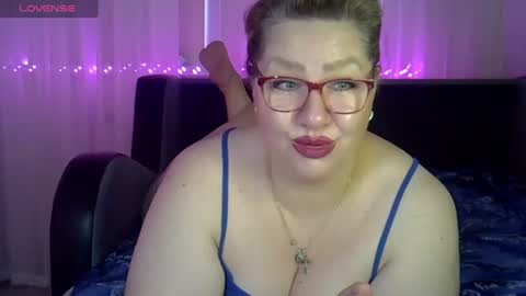 AngelinaGlam online show from 07-13-26, 04:32