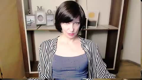 Angelina online show from 05-27-26, 07:38