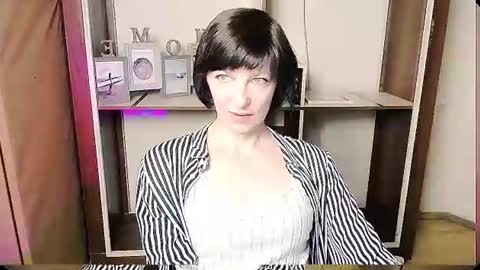 Angelina online show from 06-12-26, 07:51