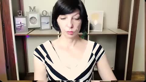 Angelina online show from 06-30-26, 07:42