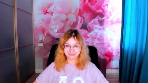 AngelinaLow online show from 03-08-26, 06:28