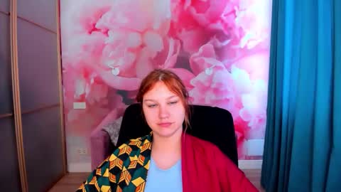 AngelinaLow online show from 04-21-26, 11:27