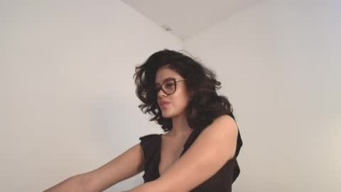   online show from 05-19-26, 07:42