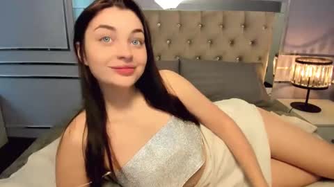 Angelina online show from 03-01-25, 09:29