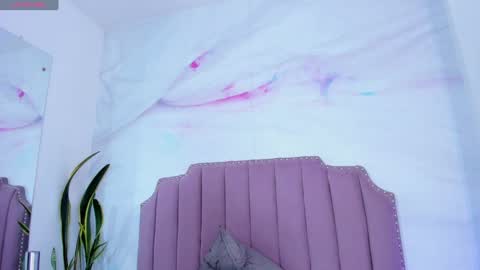 Angeline online show from 01-21-25, 11:24