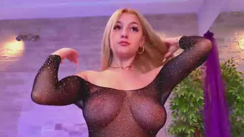 angelinsin online show from 06-29-26, 05:14