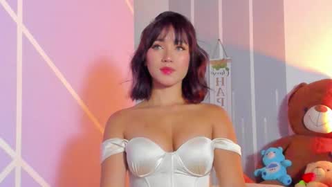 Angelique Murphy online show from 02-08-26, 01:31