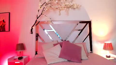 Angelique  online show from 07-24-26, 03:04