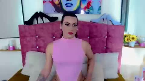 Angelis online show from 10-15-25, 04:01
