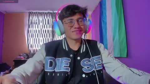 Snapshot of angelito18_twink chatting on 06-17-26, 05:58 Angel online show from 06-17-26, 05:58
