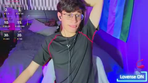 Snapshot of angelito18_twink chatting on 07-19-26, 09:07 Angel online show from 07-19-26, 09:07