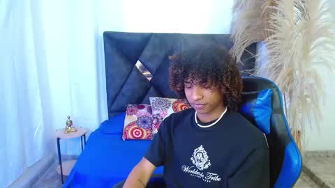 Angel online show from 03-27-26, 08:52